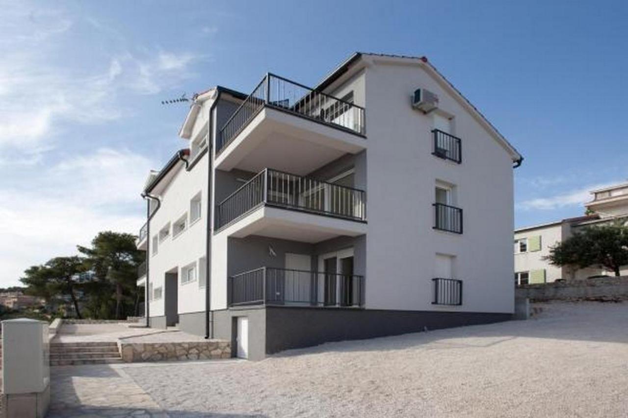 Apartment Adriatic - Saldun Трогір Екстер'єр фото